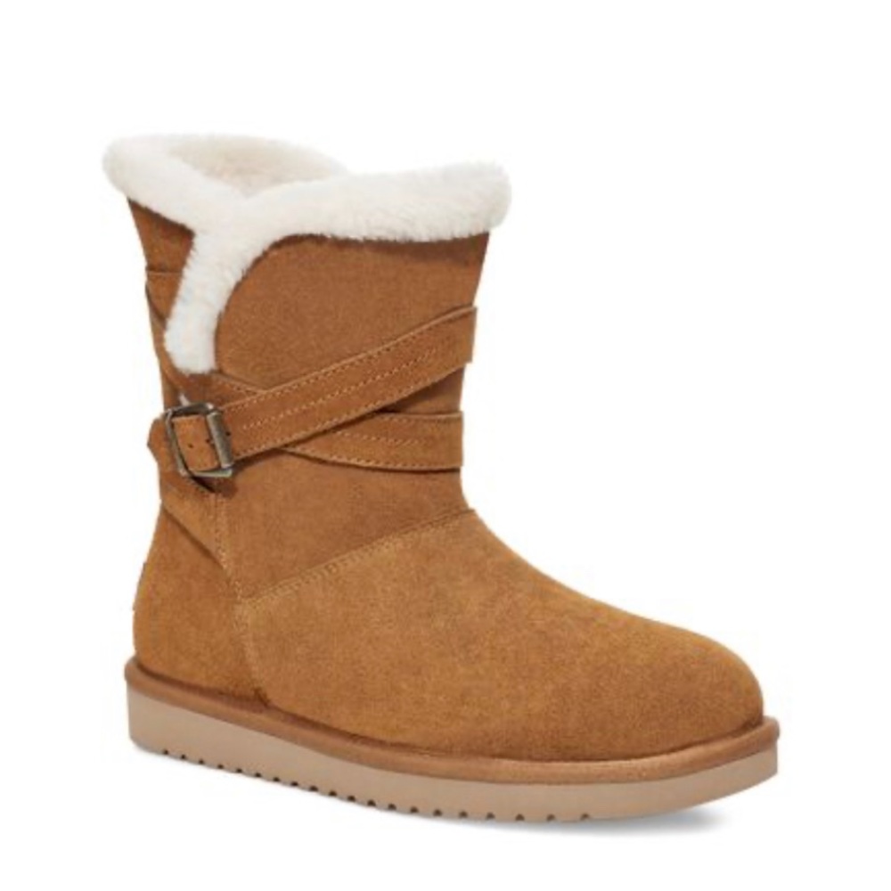 Koolaburra Delene Bootie size 10/Chestnut.